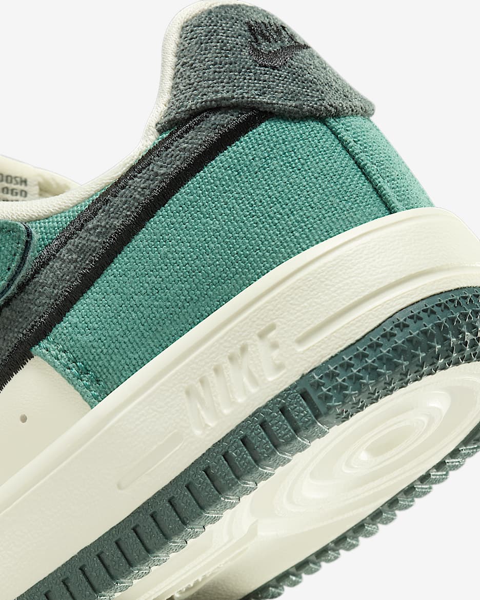 Nike Force 1 LV8 3 EasyOn Little Kids Shoes